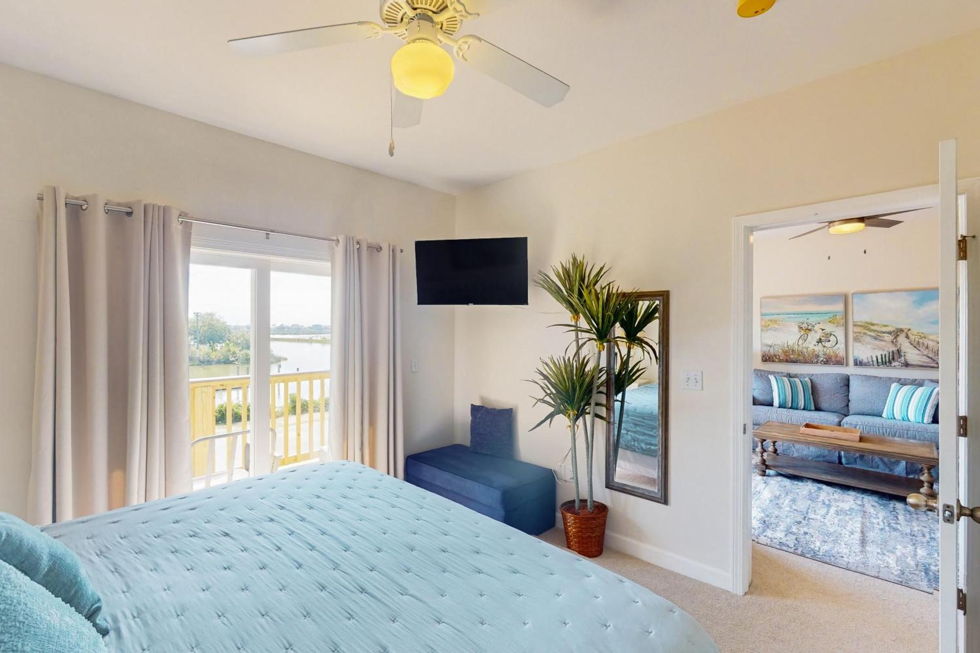 Bayou Heron Dauphin Island Condos Room photo